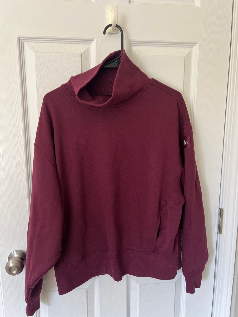 Hazy Mock Neck Pullover in Deep Burgundy